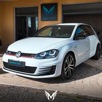 Volkswagen Golf 2.0 TDI 5p. Highline BlueMotion Te