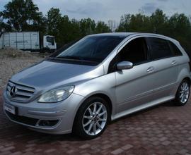 MERCEDES-BENZ B 180 CDI