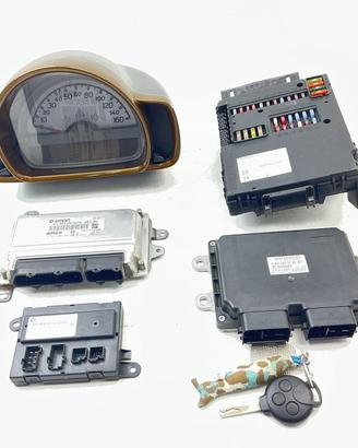 KIT CHIAVE SMART Fortwo Coupé (W451) A1321501679
