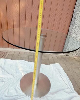 Tavolo rotondo di design in vetro e acciaio – Come