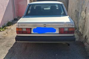 Auto Volvo 760 GLE