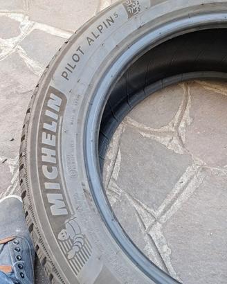 Gomme da neve Michelin Alpin 18 pollici