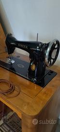 Macchina da cucire