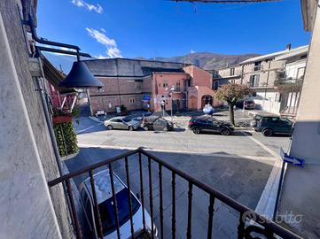 CASA SEMINDIPENDENTE A ROTONDI