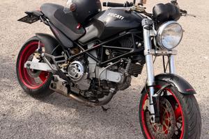 Ducati monster 900 s