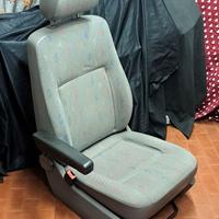 Sedile guida Volkswagen Trasporter T5 T6 multivan