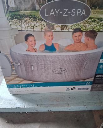 Piscina idromassaggio gonfiabile