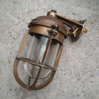 Lampada marittima da parete in ottone e vetro