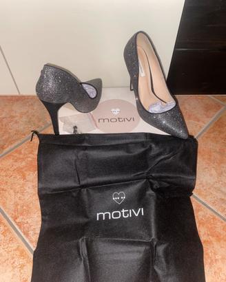 Scarpa con tacco misura 38 brand motivi