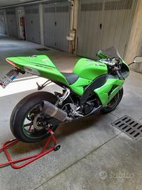 KAWASAKY NINJA ZX10R