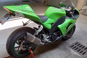 KAWASAKY NINJA ZX10R