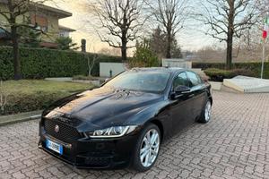 Jaguar XE 2.0 D DA RIPARARE