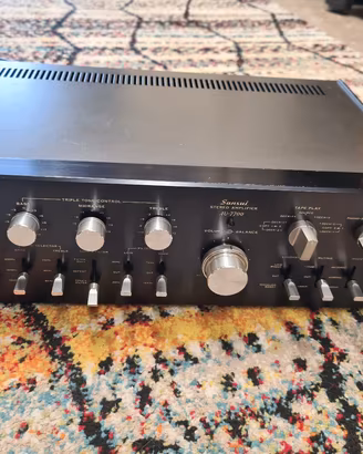 Amplificatore Sansui AU-7700