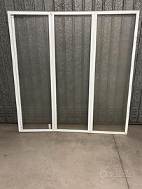 Tendina pieghevole vasca