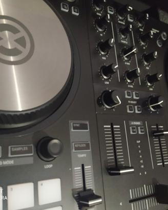 traktor s2 mk2 più flightcase udg