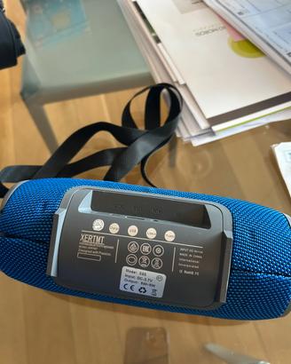 Cassa per ascoltare musica speaker bluetooth