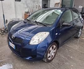 TOYOTA Yaris DIESEL 5 porte - sempre tagliandata