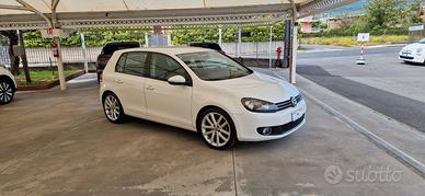 Volkswagen Golf 2.0 TDI 110cv Highline