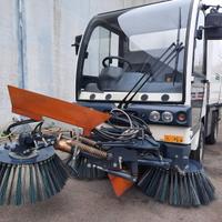 Spazzatrice Sicas Euroclean aspirante da 2 mc