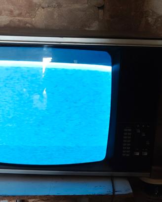 televisore fine anni 70 funzionante 