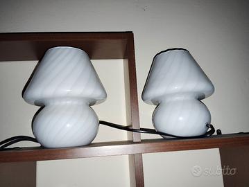 2 lampade piccole e una grande