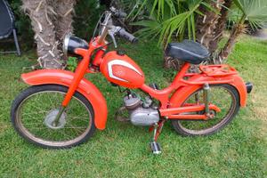 Motorino d 'epoca DEMM anno 1966