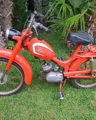 Motorino d 'epoca DEMM anno 1966