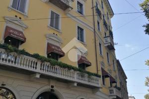 MONOLOCALE A MILANO