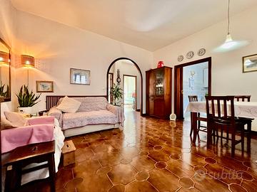 APPARTAMENTO VISTA MARE zona PORTO