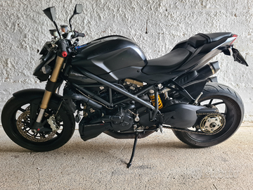 ducati streetfighter 848 nero