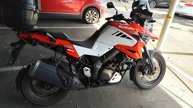 Suzuki V Strom 1050 XT 