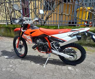 PROMO ENDURO SWM R 125-TASSO 0%-24rX 120,83e