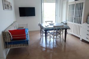 Appartamento fronte mare Marcelli ristrutturato
