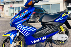 Yamaha aerox 50cc valentino rossi