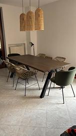 Tavolo da pranzo con 6 sedie