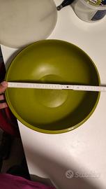 Tupperware 