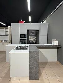 Cucina +Isola ''T'' - PREZZI SHOCK- FUORI TUTTO!