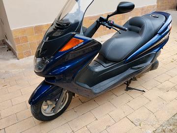 Yamaha Majestic 