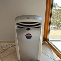 Climatizzatore Portatile 10.000 BTU + Tubo