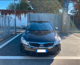 Kia Ceed 5p 1.4 90 Cv - NEOPATENTATI - Euro 5