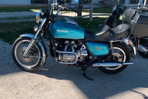 Honda goldwing 1000