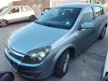 RicambI OPEL ASTRA 1.7 diesel anno 2004