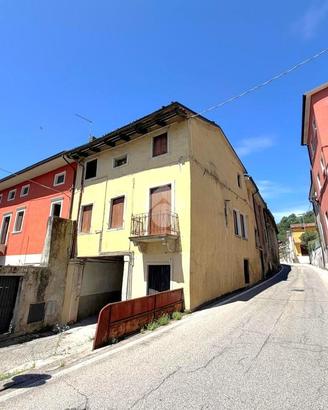 3 LOCALI A VALDAGNO
