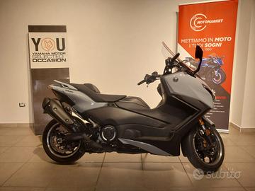 Yamaha T Max 560 TECH CERAMIC GREY