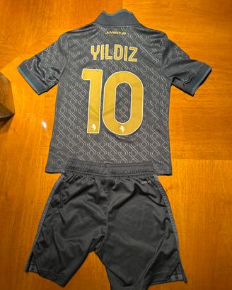 Completo Juventus Yildiz bambino 7-8 y