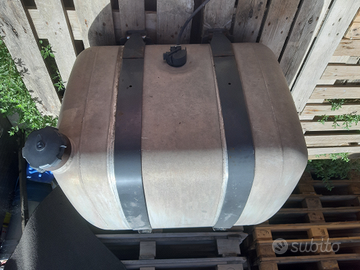 Taniche in acciaio 330lt + 500lt