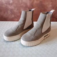Scarpe PUMA Mayze Chelsea Suede