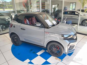 LIGIER JS50 DCI Ultimate con servosterzo e clima