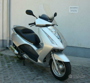 Honda pantheon 150 4t