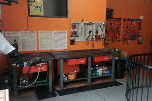 Locale commerciale, ex officina